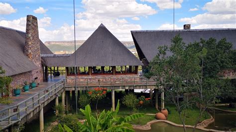 Pululukwa Resort .